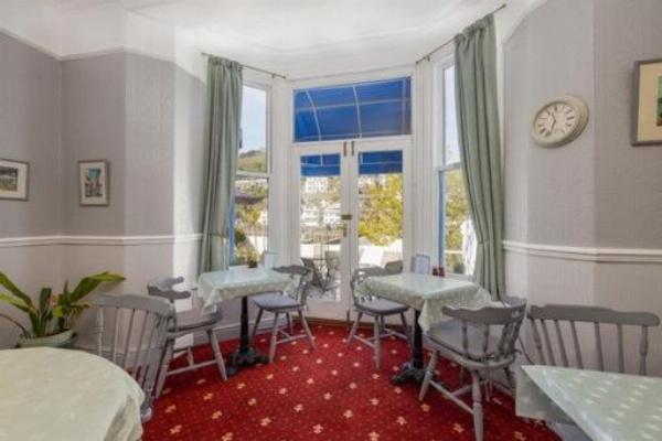 Bridgeside Guest House image 14